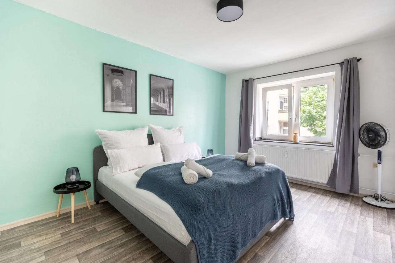 Appartement Perfekt Fuer 2! Wifi/ Netflix à Duisbourg Extérieur photo