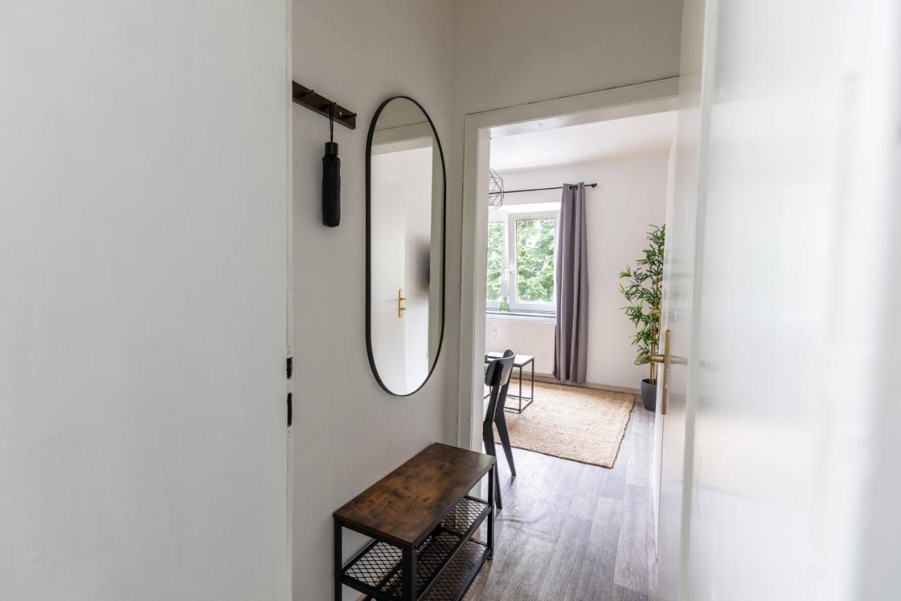 Appartement Perfekt Fuer 2! Wifi/ Netflix à Duisbourg Extérieur photo