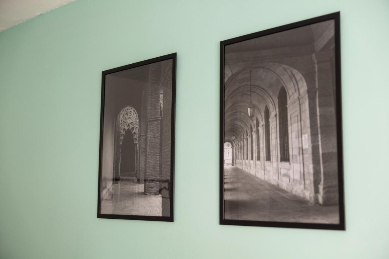 Appartement Perfekt Fuer 2! Wifi/ Netflix à Duisbourg Extérieur photo